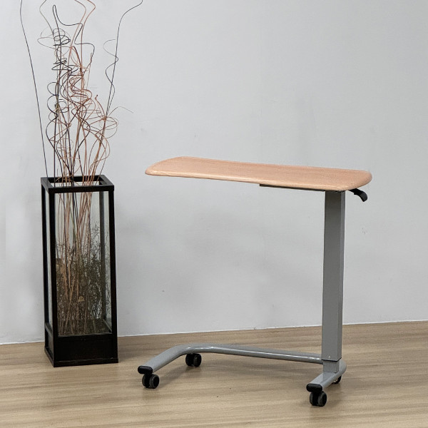 Ref. AD682 Mesa auxiliar ergonómica. Foto 3