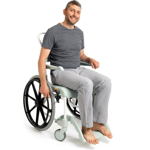 Ref. AD829 Silla de ducha autopropulsable 'Clean' foto 2