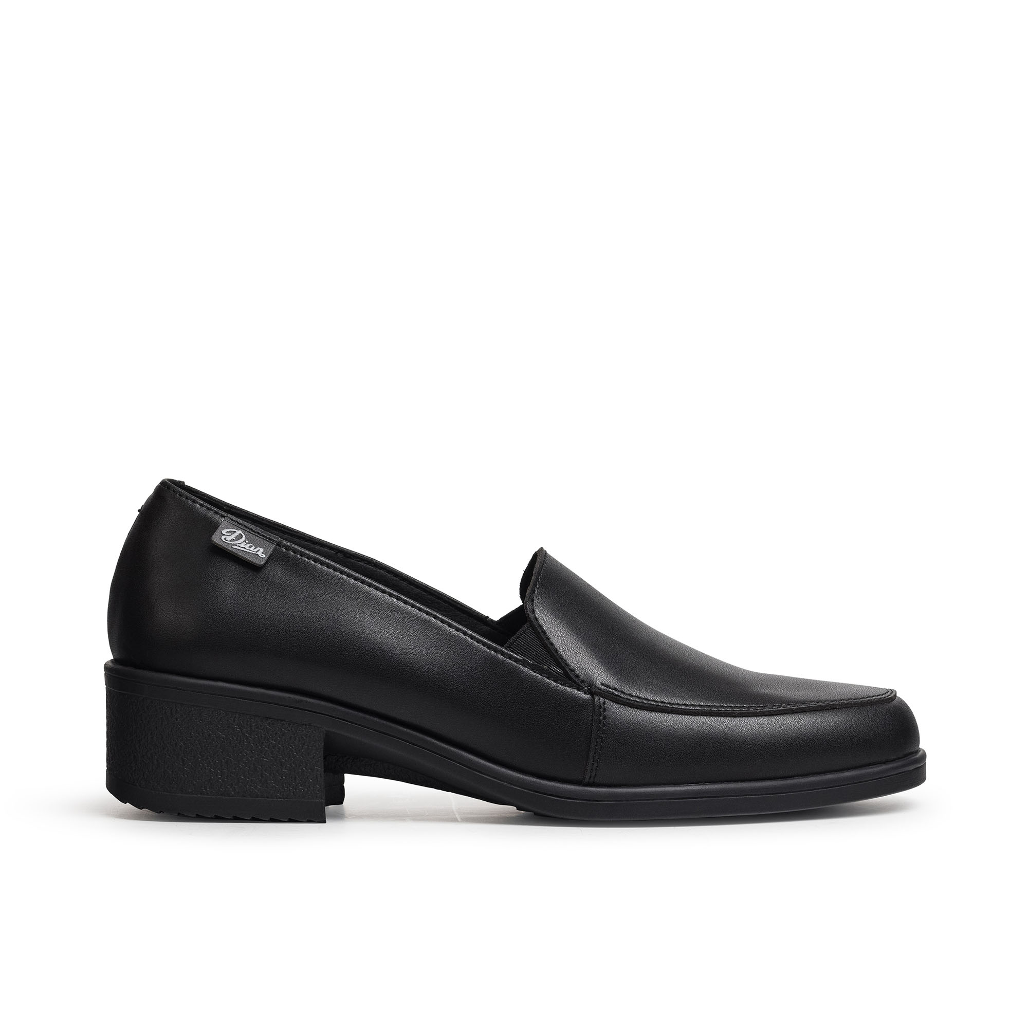 Ref. D2866R Zapato femenino con elásticos laterales, modelo Relax. Foto 2