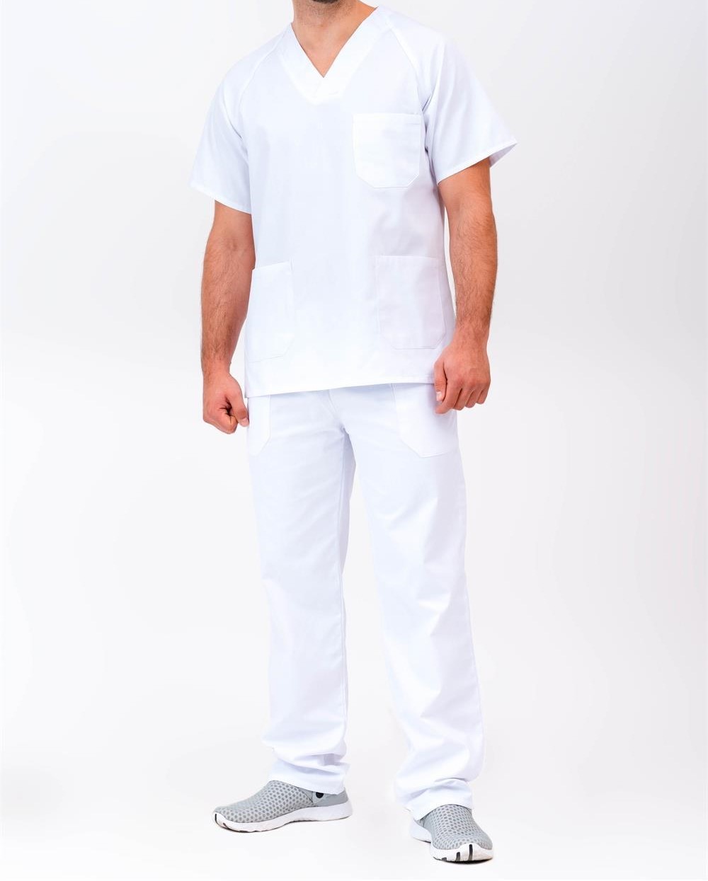 Ref. F1062B Pijama sanitario cuello pico blanco. foto