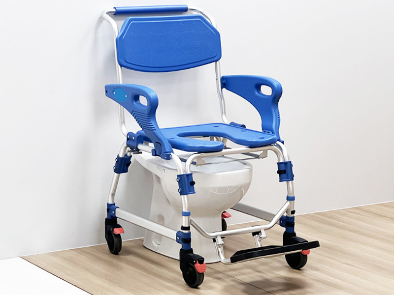 Ref. HE100 Silla de ducha y wc adas 6