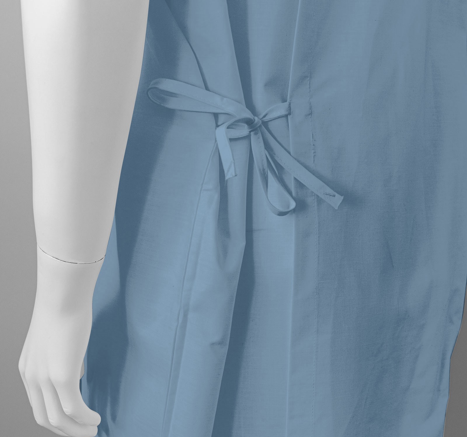 Ref. RT504 Bata paciente hospital Celeste. Foto 3