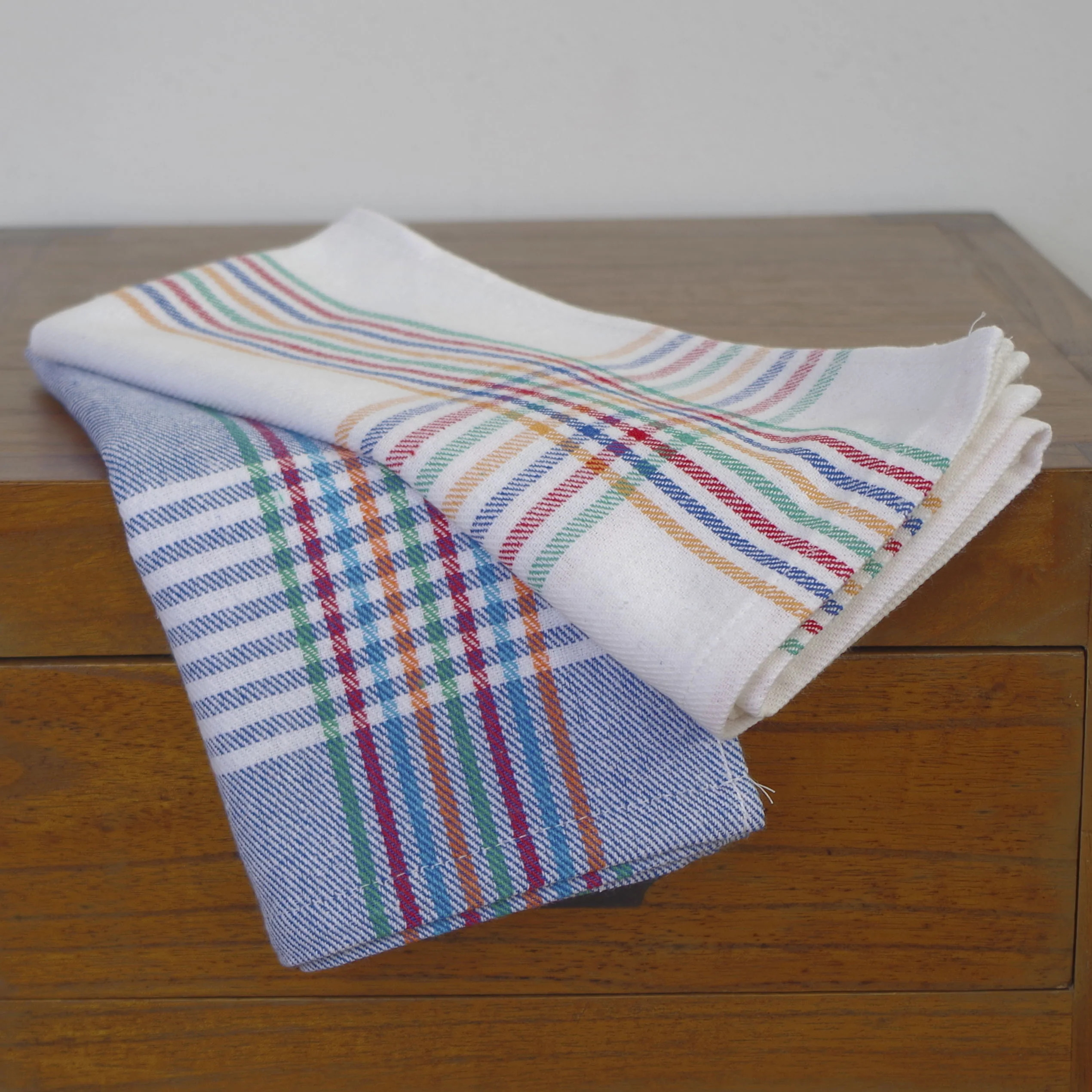 Ref. ST614. Paño cocina sarga Vajilla